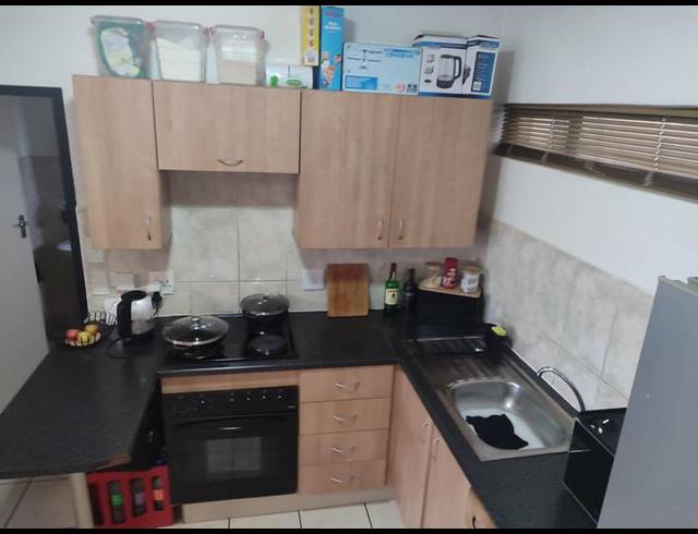 1 BEDROOM APARTMENT FOR SALE IN PARKDENE